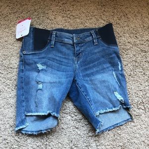 Size 2 new maternity shorts